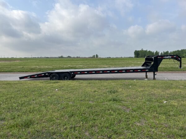 2023 RAWMAXX 36' X 83' DECKOVER 12,000 GVWR